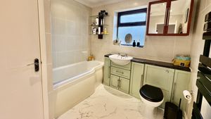 Photo 24- click for photo gallery